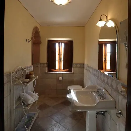 Molino Del Rotone * Buti